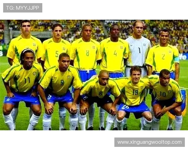 全球足球巨星的辉煌历程与成就全面解析 全球足球巨星的辉煌历程与成就全面解析