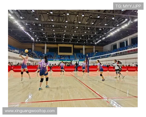 北京排球队以64分领跑世界锦标赛积分榜展现强劲实力 北京排球队以64分领跑世界锦标赛积分榜展现强劲实力