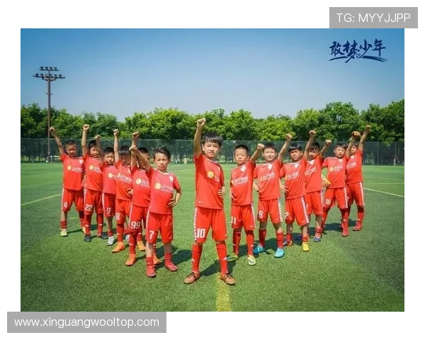 刘军专访:从绿茵场到人生舞台的足球之旅回顾与展望 刘军专访:从绿茵场到人生舞台的足球之旅回顾与展望