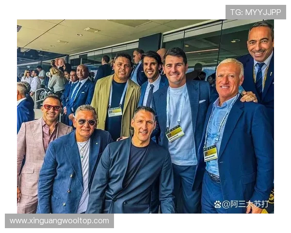 切尔西足球明星的时尚穿搭解析与潮流搭配技巧分享 切尔西足球明星的时尚穿搭解析与潮流搭配技巧分享